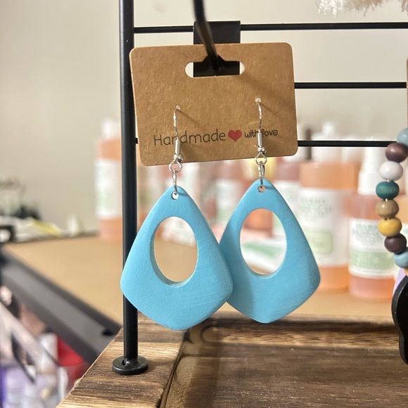 Jewelry - Gorgeous Lightweight Wooden Light Blue Geometric Dangly Earrings NEW